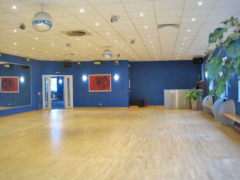 Tanzsaal 1